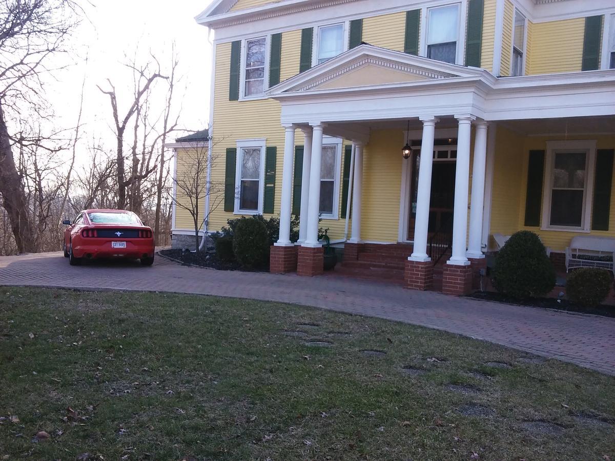 Six Acres Bed And Breakfast Cincinnati Exterior foto